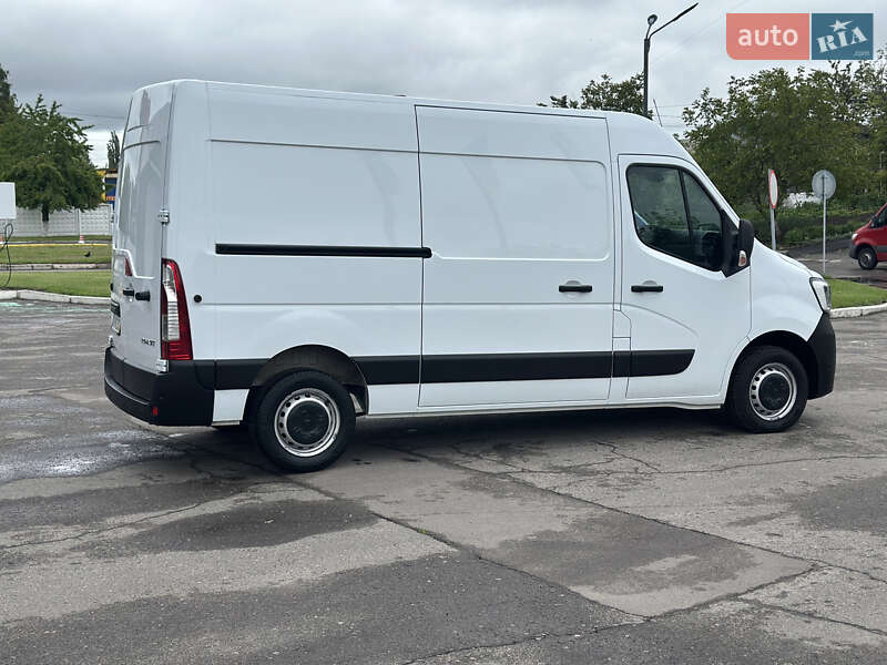 Вантажний фургон Renault Master 2021 в Дубні