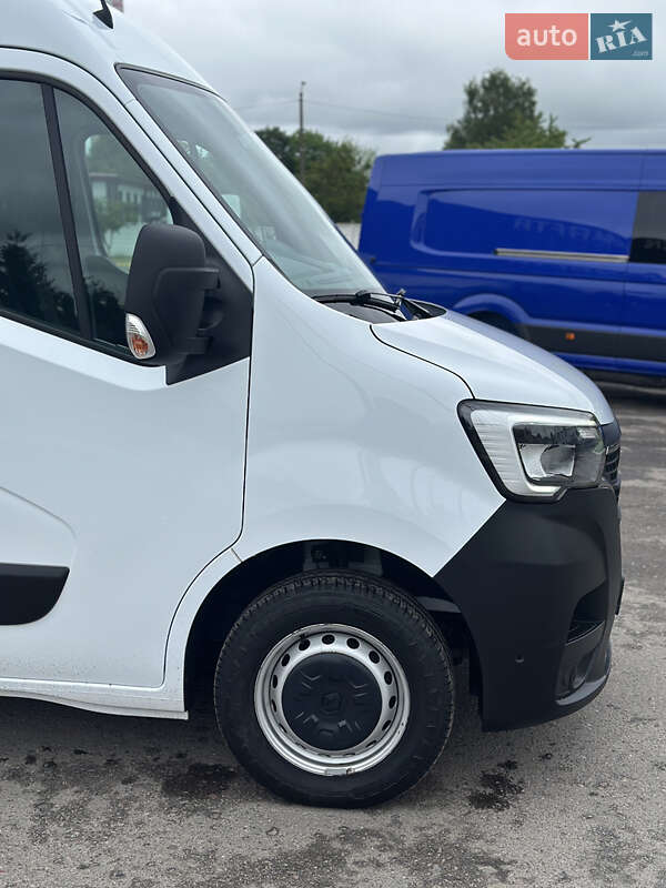 Вантажний фургон Renault Master 2021 в Дубні