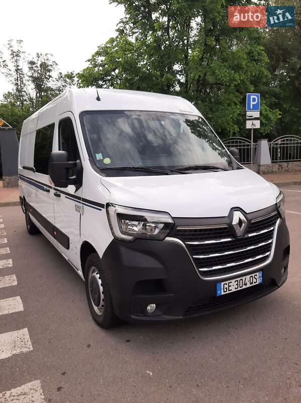 Грузовой фургон Renault Master 2022 в Полтаве