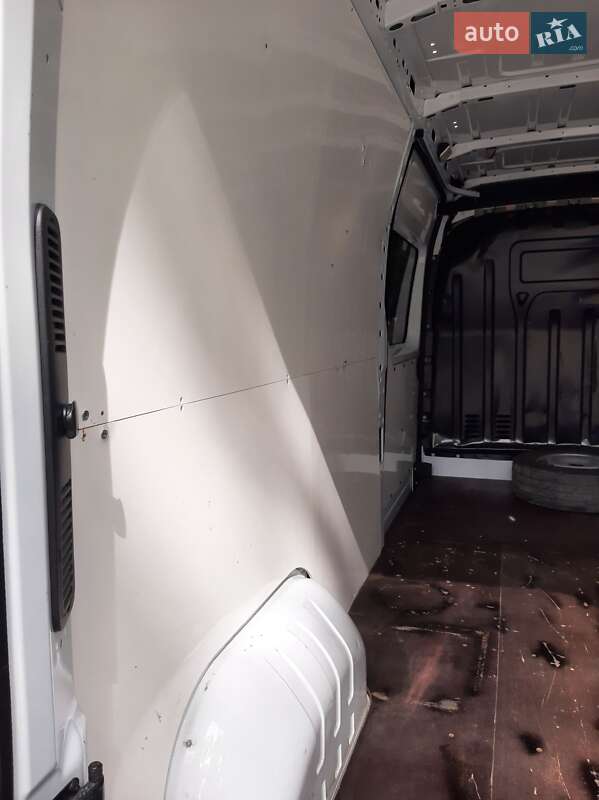 Грузовой фургон Renault Master 2022 в Полтаве