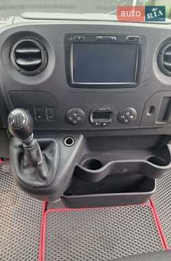 Грузовой фургон Renault Master 2017 в 