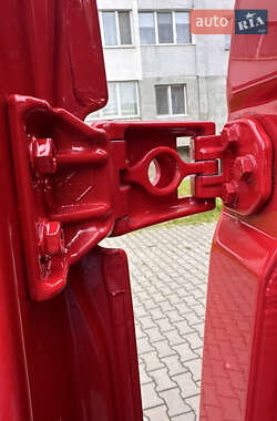 Грузовой фургон Renault Master 2021 в 