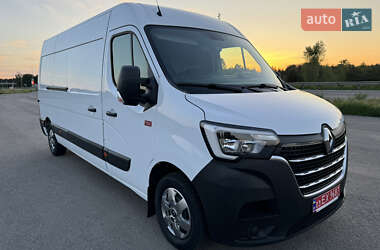 Грузовой фургон Renault Master 2021 в 