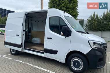 Грузовой фургон Renault Master 2020 в 