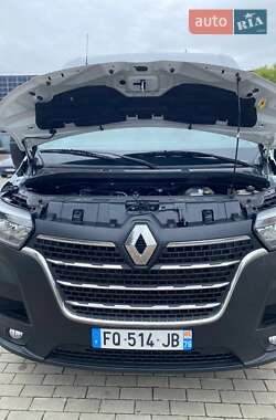 Грузовой фургон Renault Master 2020 в 