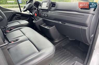 Грузовой фургон Renault Master 2020 в 
