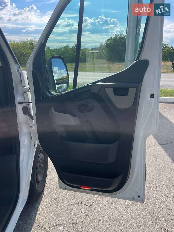 Рефрижератор Renault Master 2013 в Днепре