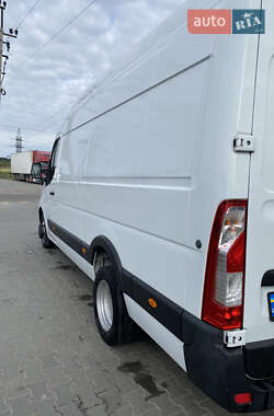 Грузовой фургон Renault Master 2015 в 