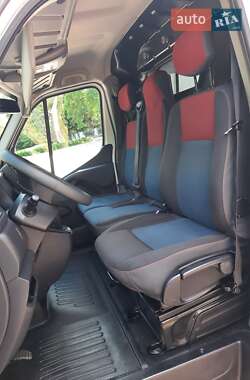 Вантажний фургон Renault Master 2020 в 