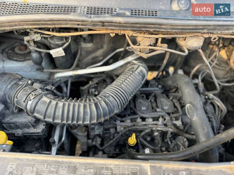 Эвакуатор Renault Master 2014 в Кицмани