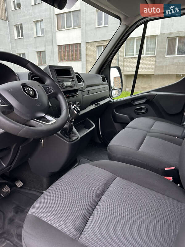 Грузовой фургон Renault Master 2020 в Дубно