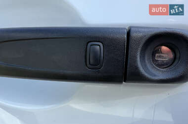 Грузовой фургон Renault Master 2021 в 