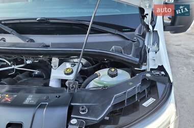 Грузовой фургон Renault Master 2021 в 