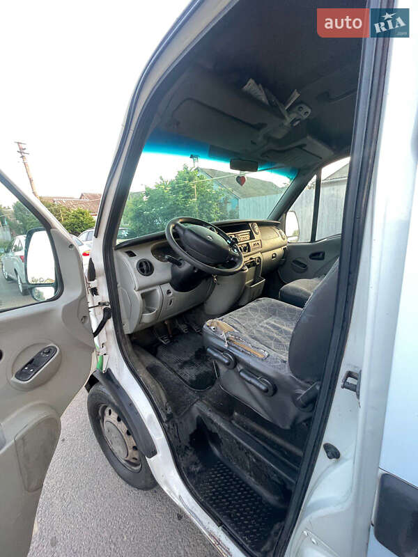 Вантажний фургон Renault Master 2008 в Одесі