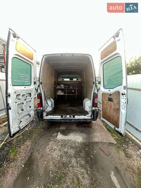 Вантажний фургон Renault Master 2008 в Одесі