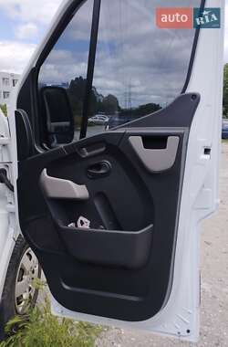 Грузовой фургон Renault Master 2016 в 
