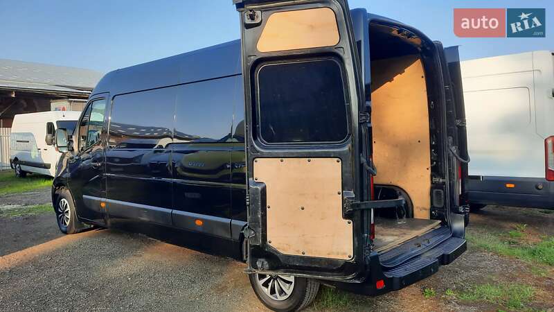 Грузовой фургон Renault Master 2017 в Ивано-Франковске