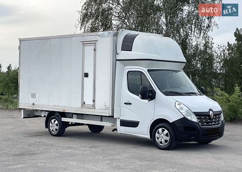 Грузовой фургон Renault Master 2016 в Днепре