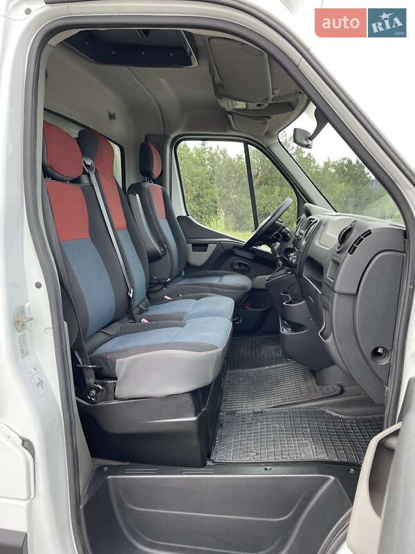 Грузовой фургон Renault Master 2016 в Днепре