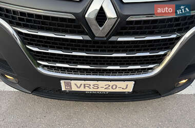 Вантажний фургон Renault Master 2022 в 