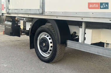 Грузовой фургон Renault Master 2020 в 
