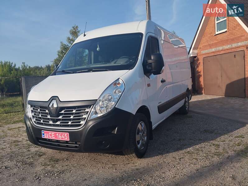 Грузовой фургон Renault Master 2018 в 