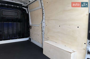 Грузовой фургон Renault Master 2021 в 