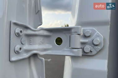 Грузовой фургон Renault Master 2021 в 