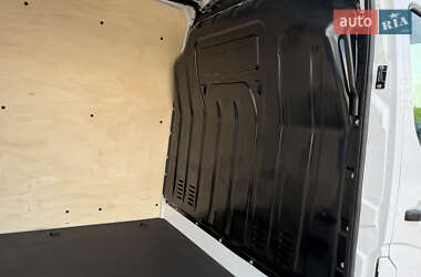 Грузовой фургон Renault Master 2021 в 