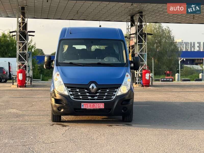 Грузопассажирский фургон Renault Master 2017 в Дубно