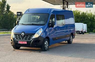 Вантажопасажирський фургон Renault Master 2017 в Дубні