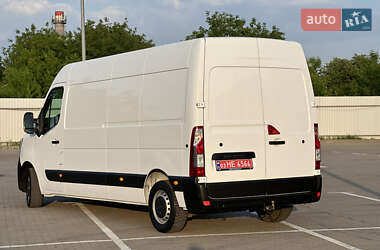 Вантажний фургон Renault Master 2022 в 