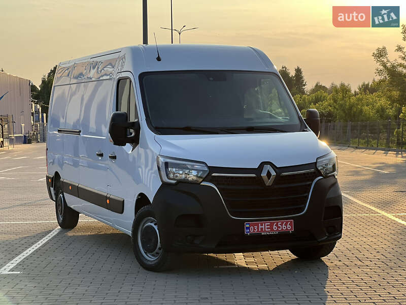 Грузовой фургон Renault Master 2022 в Дубно