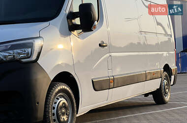 Вантажний фургон Renault Master 2022 в 