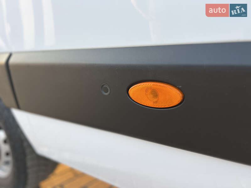 Грузовой фургон Renault Master 2022 в Дубно