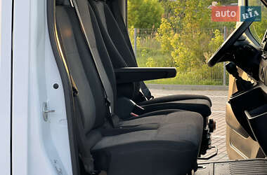 Вантажний фургон Renault Master 2022 в 