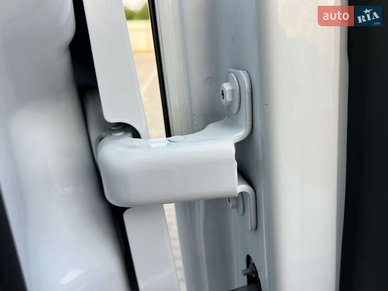 Грузовой фургон Renault Master 2022 в Дубно
