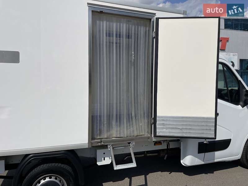 Рефрижератор Renault Master 2015 в Ковелі