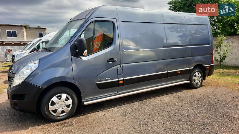 Грузовой фургон Renault Master 2015 в Ивано-Франковске