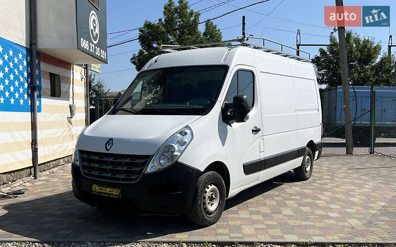 Вантажний фургон Renault Master 2012 в Стрию