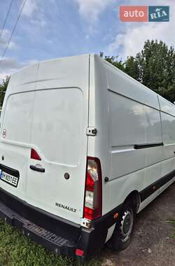 Грузовой фургон Renault Master 2015 в 