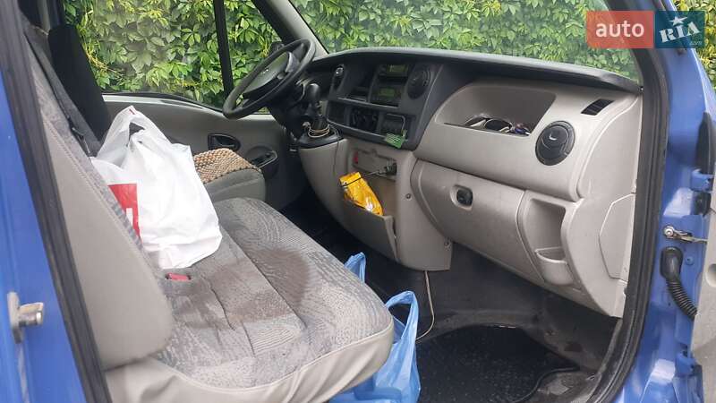 Грузовой фургон Renault Master 2005 в Виннице