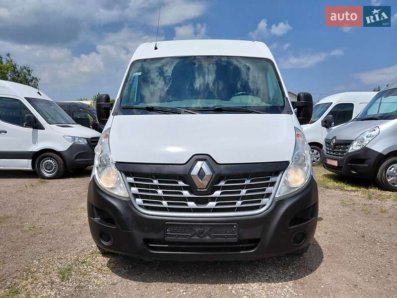 Грузовой фургон Renault Master 2017 в Ивано-Франковске