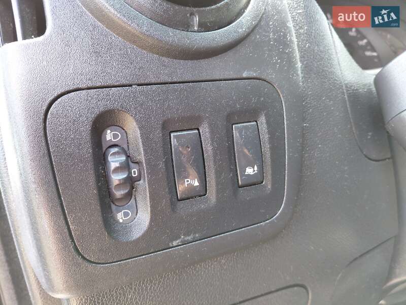 Грузовой фургон Renault Master 2017 в Ивано-Франковске