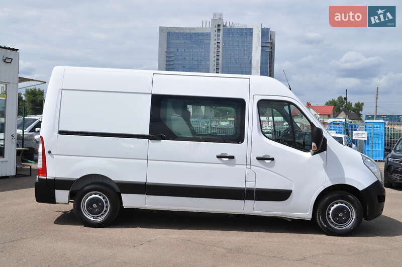 Грузопассажирский фургон Renault Master 2018 в Киеве