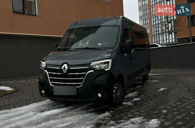 Микроавтобус Renault Master 2020 в 