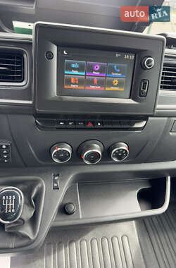 Микроавтобус Renault Master 2020 в 
