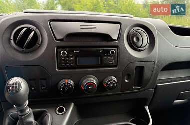 Грузовой фургон Renault Master 2019 в 