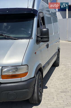 Грузовой фургон Renault Master 2001 в 