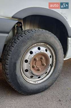 Грузовой фургон Renault Master 2008 в 